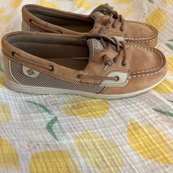 Sperry shoresider boat shoe girls size 5 - Picture 4 of 4